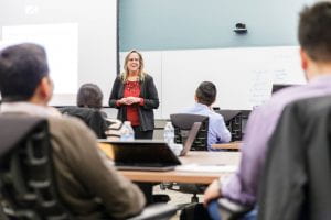 Clinical Professor Kim Saxton teaches a course for Evening MBA students.